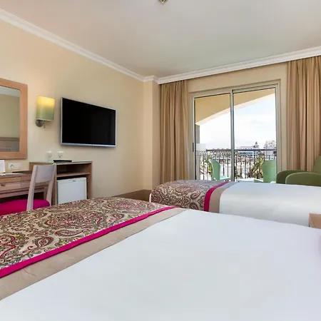 Orange County Hotel 5*